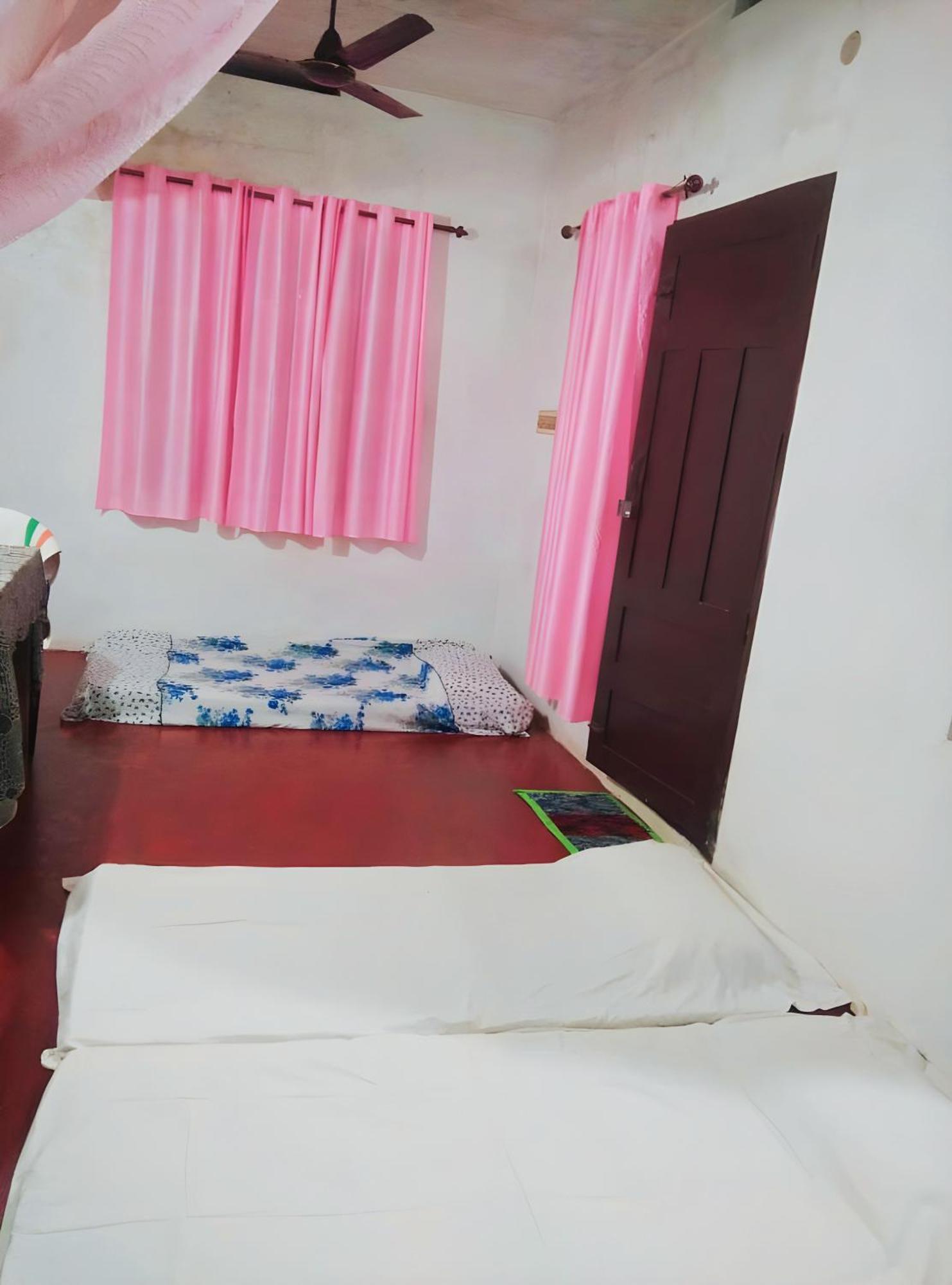 Thachattu Homestay Vaikom Экстерьер фото